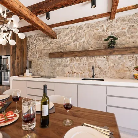 Villa Skalja Beachfront House Magazin Ždrelac