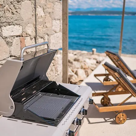 빌라 Skalja Beachfront House Magazin Ždrelac
