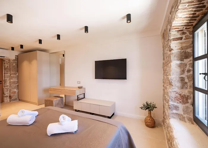 Skalja Beachfront House Magazin Villa Zdrelac