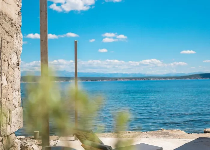 Skalja Beachfront House Magazin Villa Zdrelac