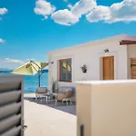 Skalja Beachfront House Magazin