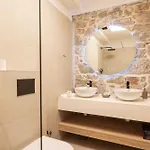 Villa Skalja Beachfront House Magazin Ždrelac