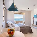 Villa Skalja Beachfront House Magazin Ždrelac