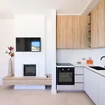 Villa Skalja Beachfront House Magazin