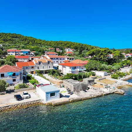Skalja Beachfront House Magazin ヴィラ Ždrelac