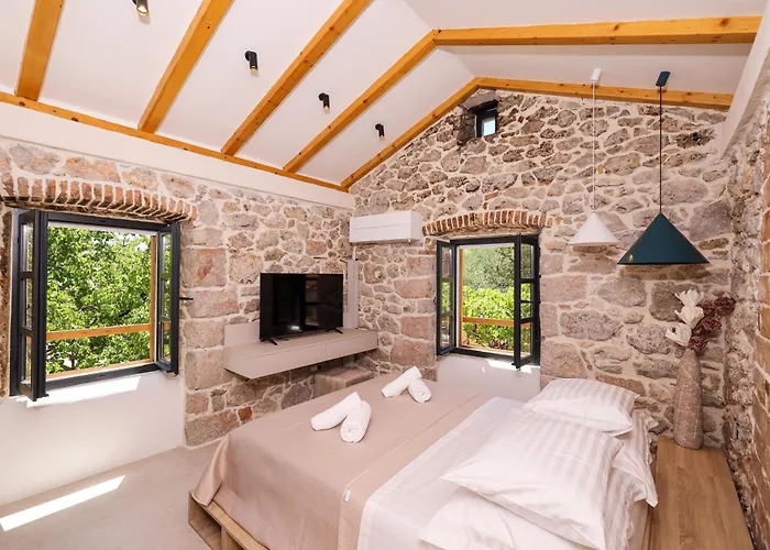 Skalja Beachfront House Magazin Ždrelac